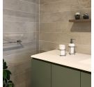 Dispenser-da-lavabo-per-arredo-bagno-in-ottone-e-ceramica-bianca-prodotto-artigiano-bagno-classio-alta-qualità