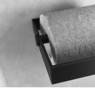 Porta rotolo carta igienica per arredamento da bagno stile industriale design e qualità 100% made in Italy colore nero opaco