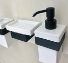 Dispenser porta sapone liquido da fissare a muro per arredamento da bagno design idearredobagno