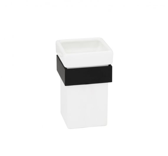 Ceramic toothbrush holder - news bathroom trend 2021 - Piana collection by idearredobagno