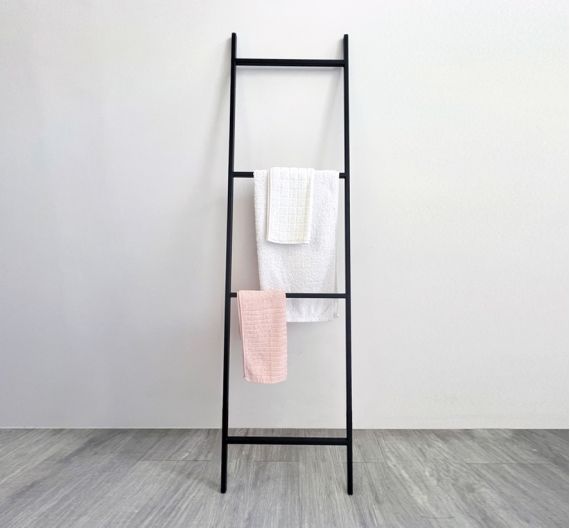 Scaletta da bagno a tre aste porta salviette bidet, telo mani e telo doccia arredo design minimale made in Italy 